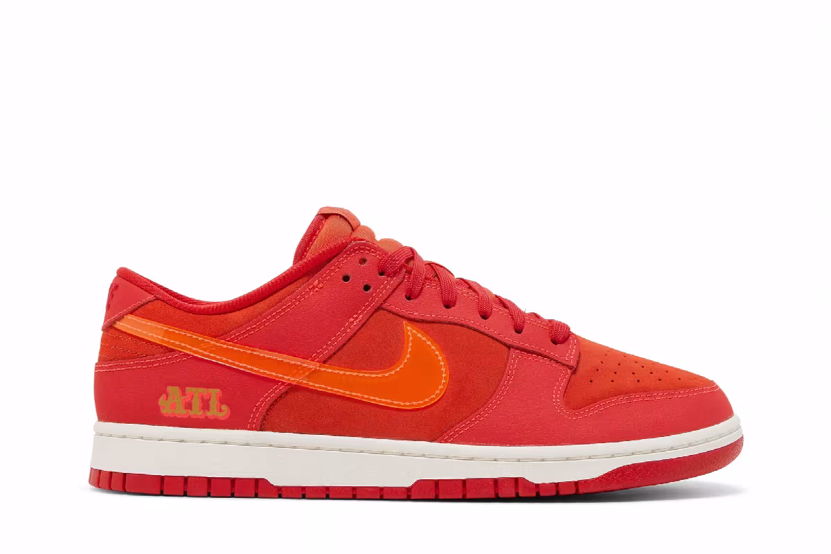 Nike Dunk Low ATL, view 2