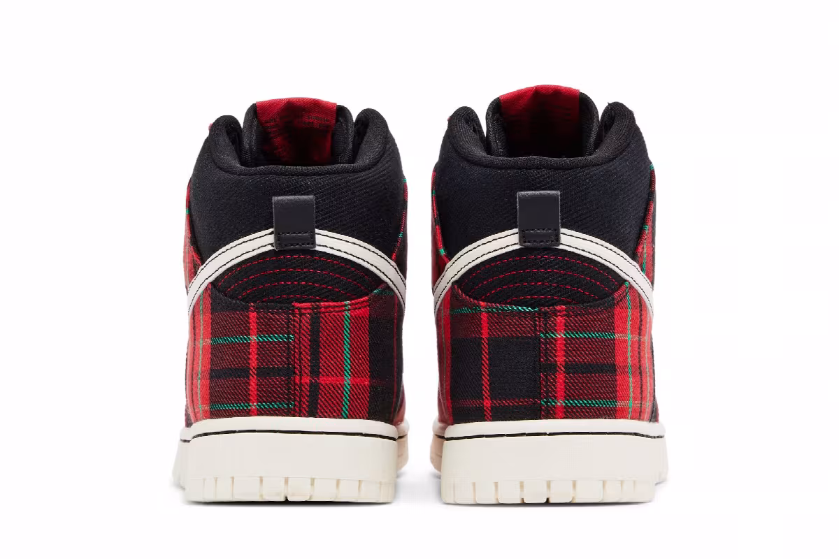 Nike Dunk High SE Tartan Plaid, view 7