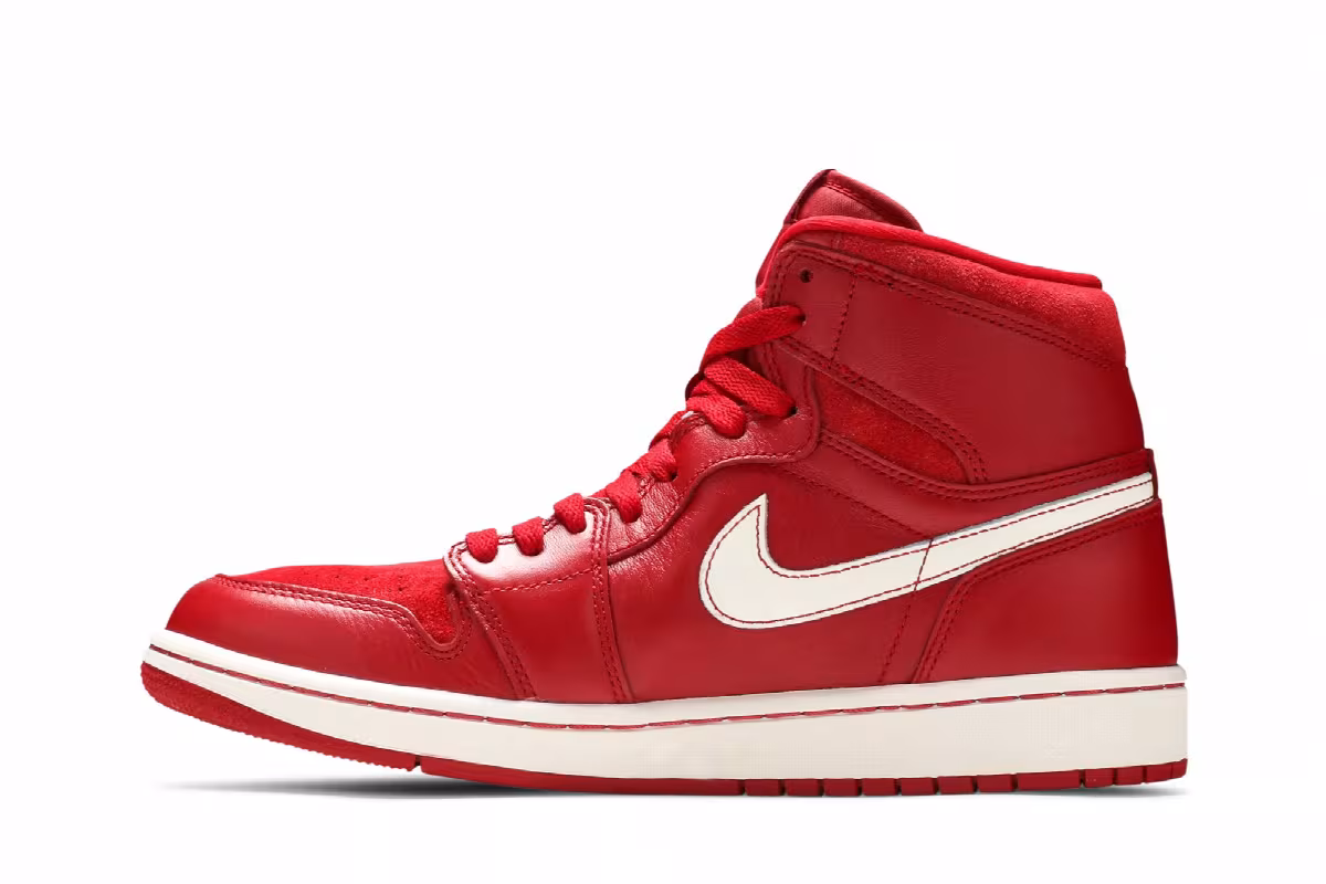 Air Jordan 1 High OG Gym Red, view 4