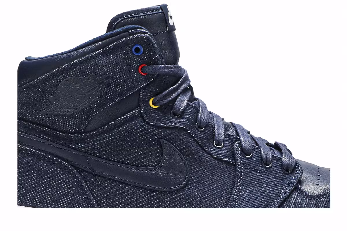 Air Jordan 1 High Family Forever, view 3