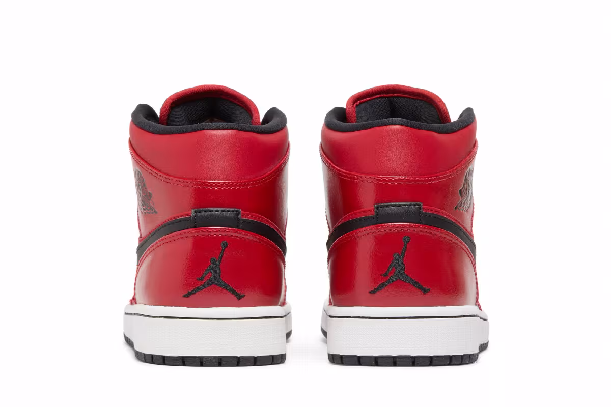 Air Jordan 1 Mid Gym Red, view 7