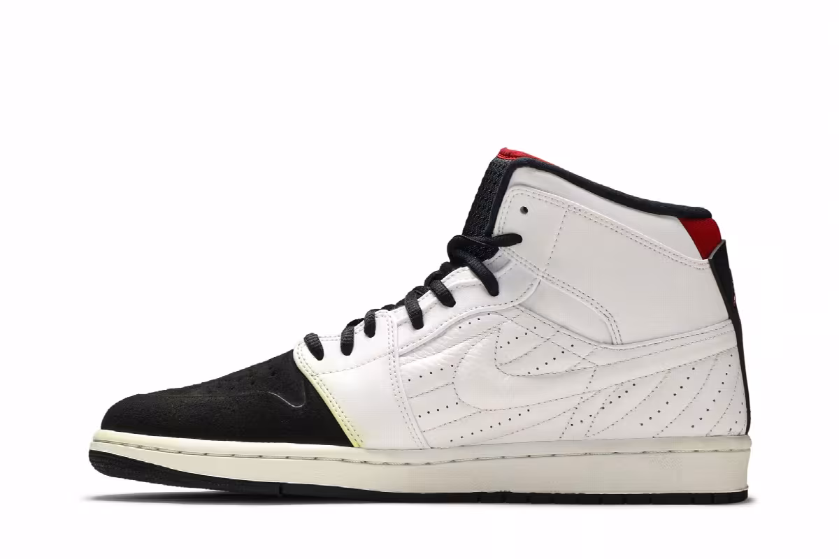 Air Jordan 1 White, view 4