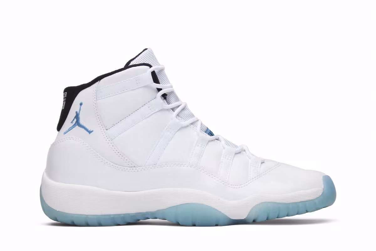 Air Jordan 11 BG Legend Blue, view 2