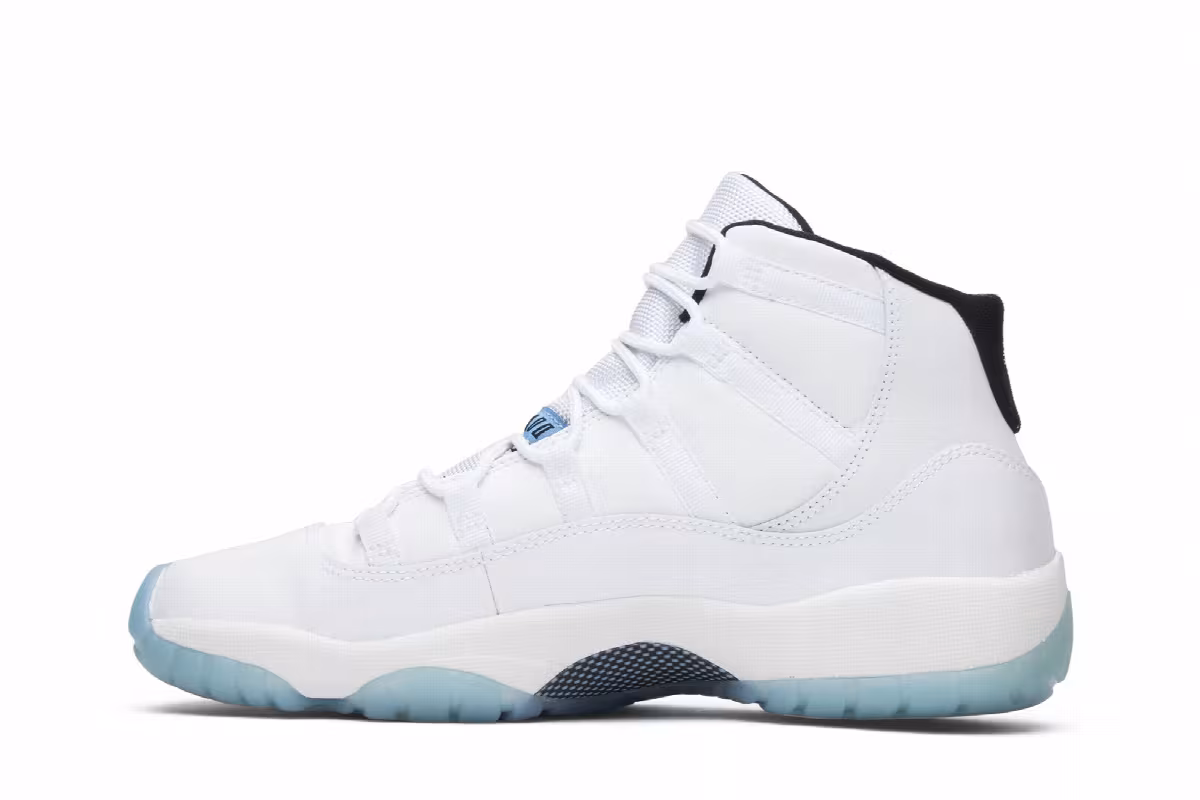 Air Jordan 11 BG Legend Blue, view 4