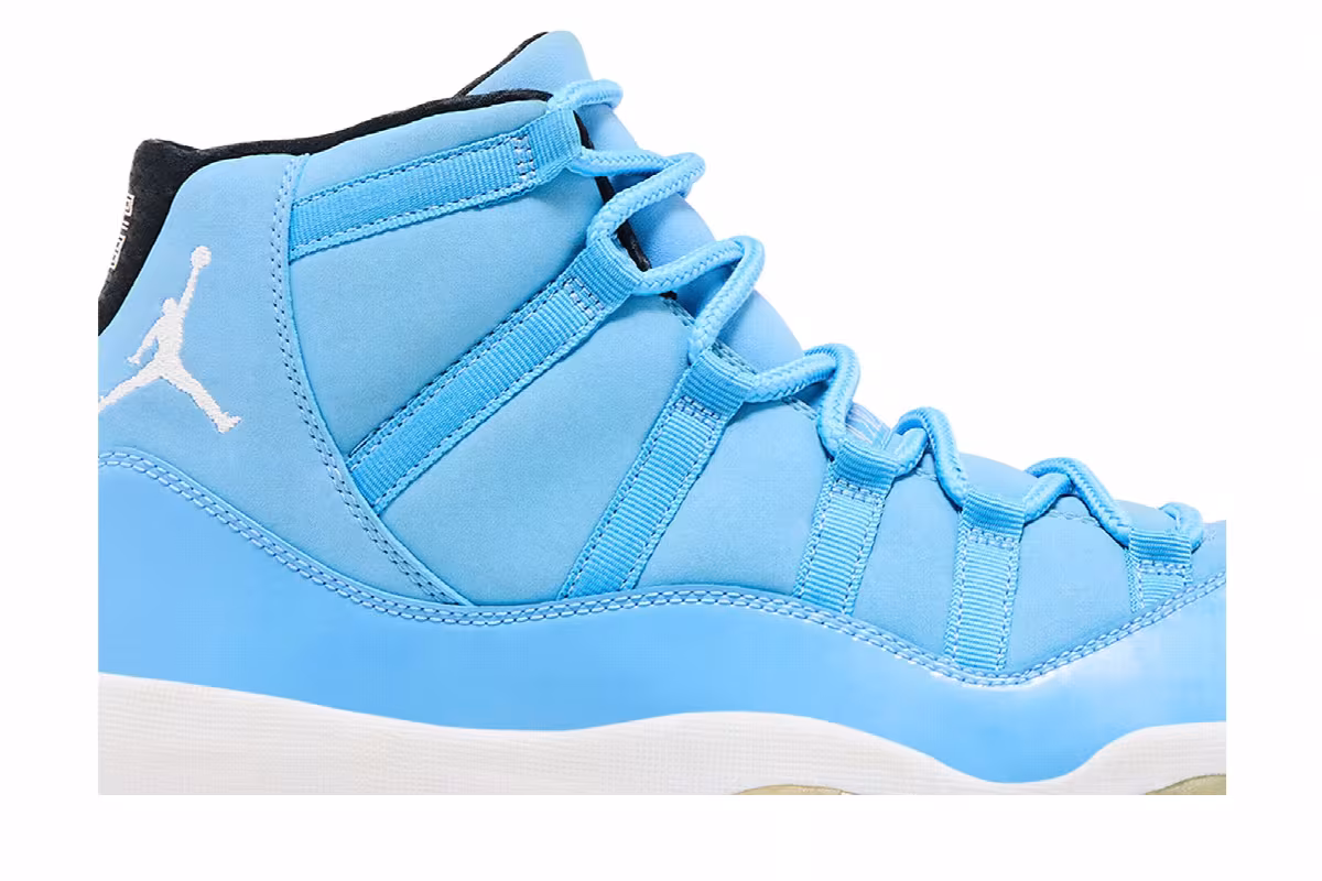Air Jordan 11 Pantone, view 3