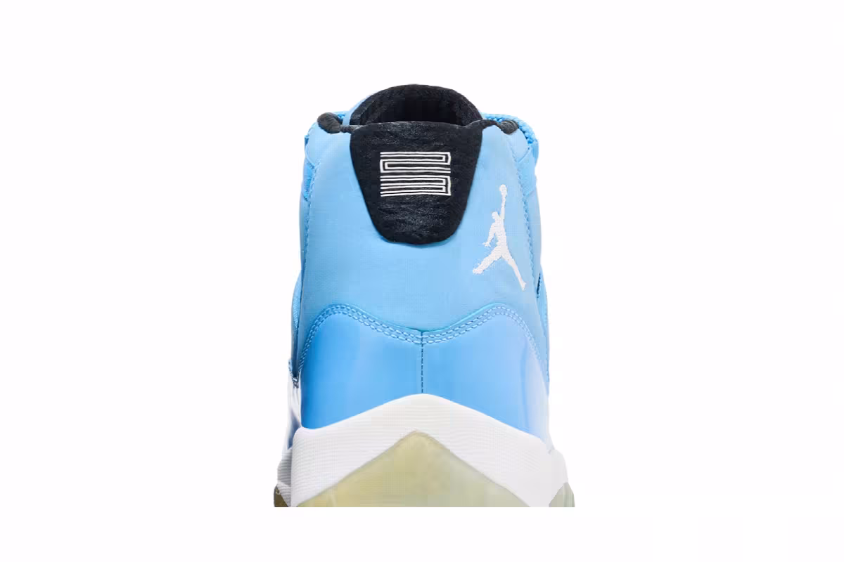 Air Jordan 11 Pantone, view 8
