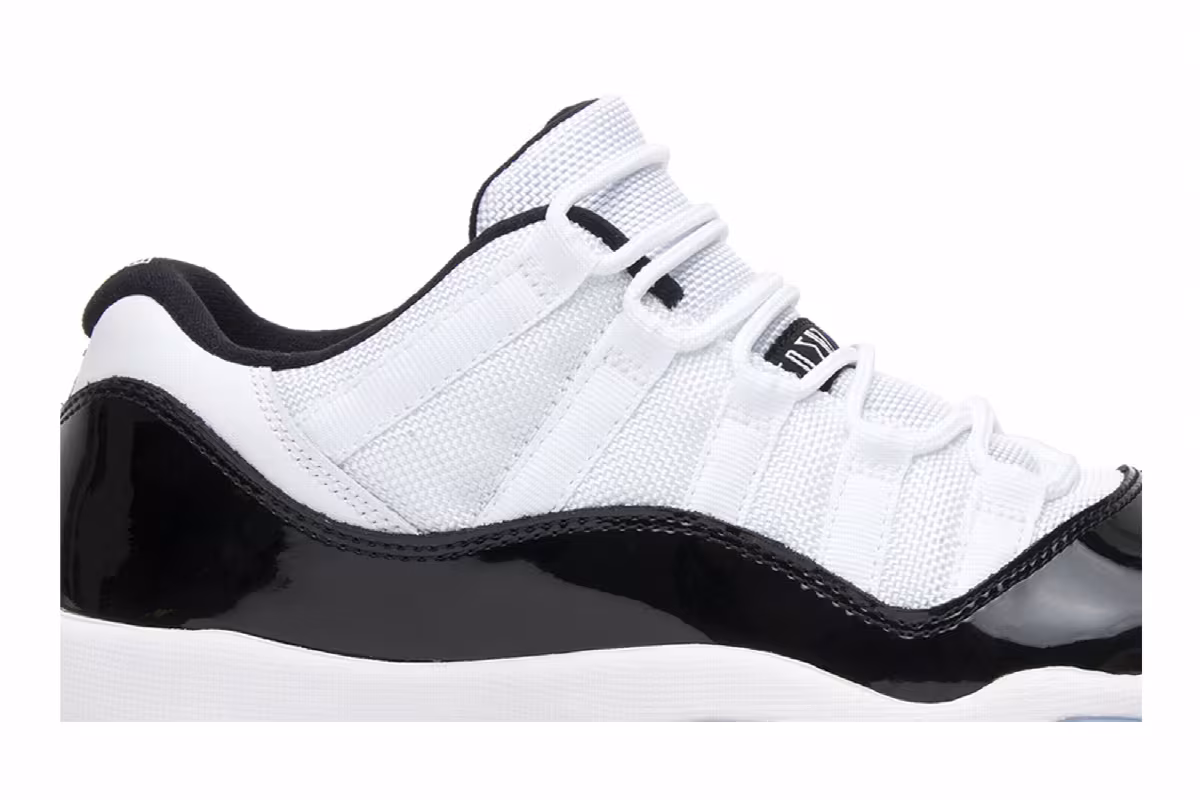 Air Jordan 11 Low BG Concord, view 3