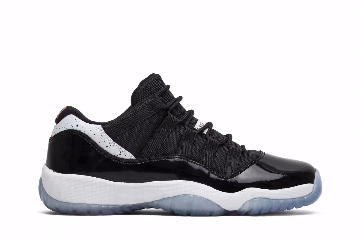 Air Jordan 11 Low GS Infrared 23, view 2