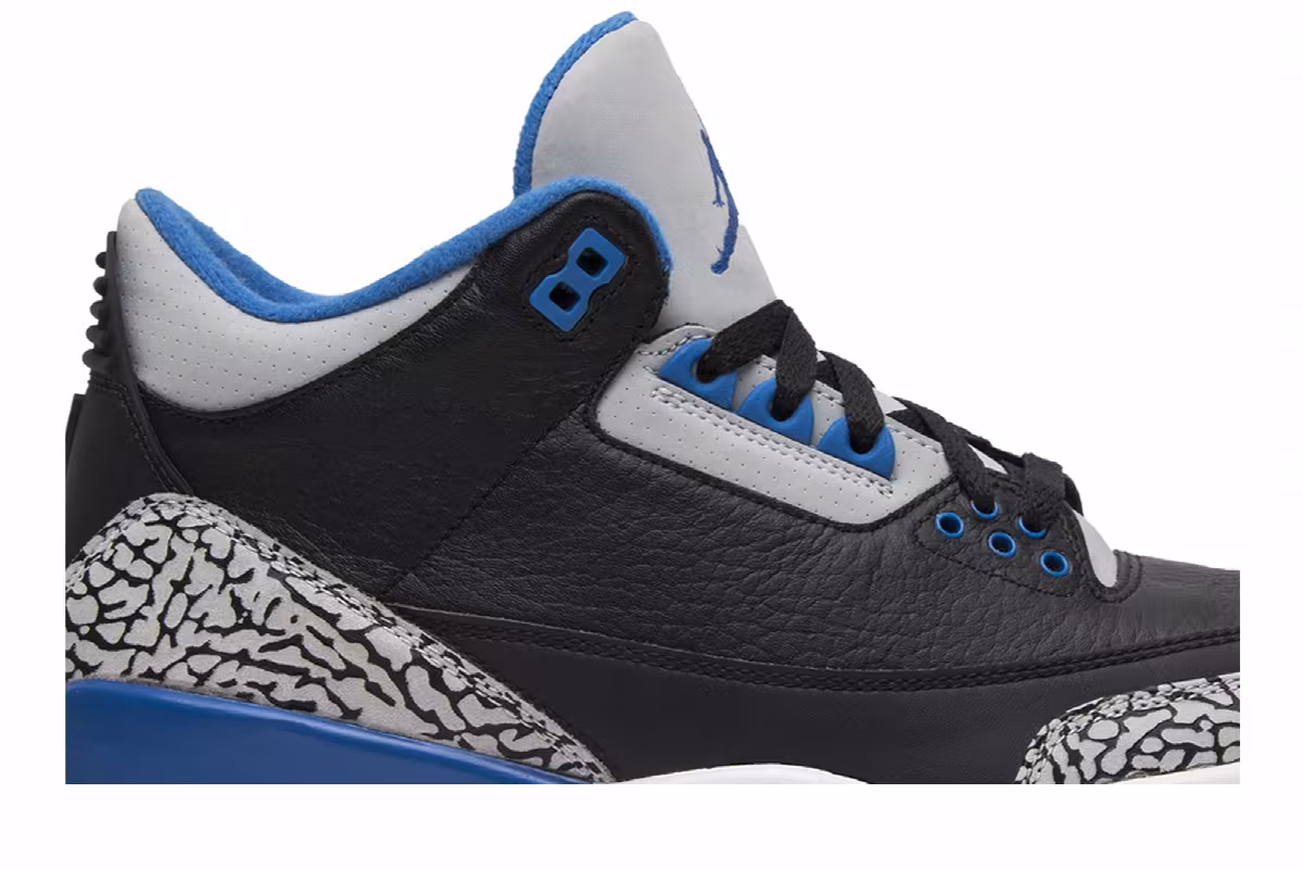 Air Jordan 3 sport blue, view 3