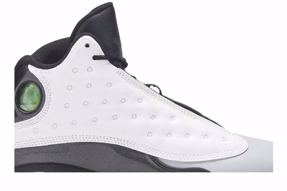 Air Jordan 13 GS Barons, view 3