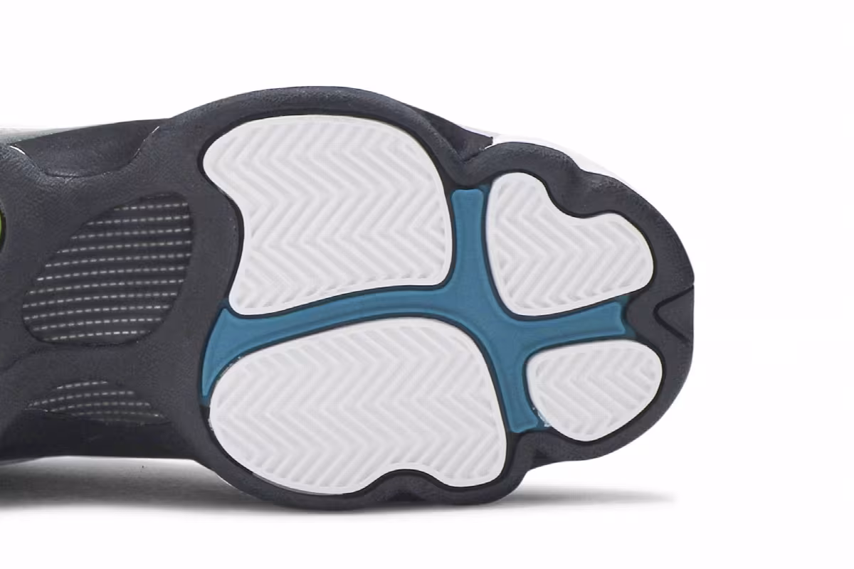 Air Jordan 13 GS Barons, view 6