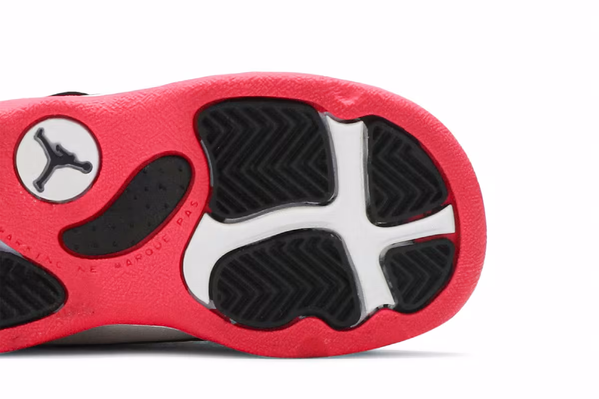 Air Jordan 13 GT Black Hyper Pink, view 6