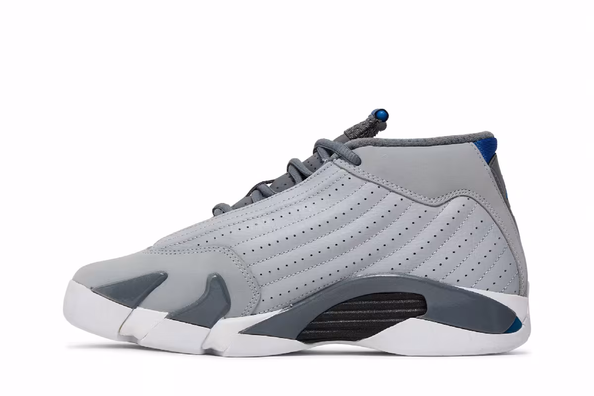 Air Jordan 14 BG Wolf Grey, view 4