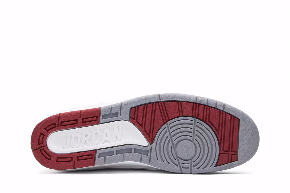 Air Jordan 2 Chicago Home, view 5