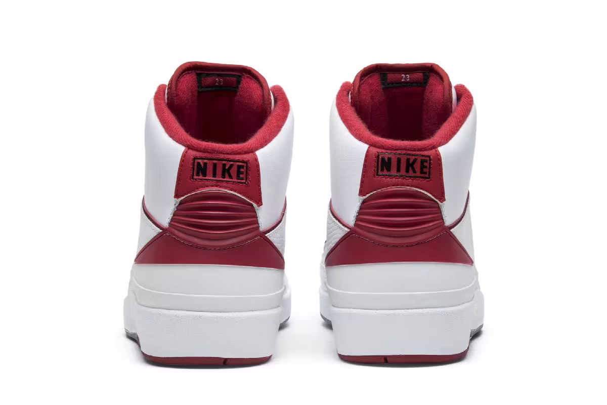 Air Jordan 2 Chicago Home, view 7