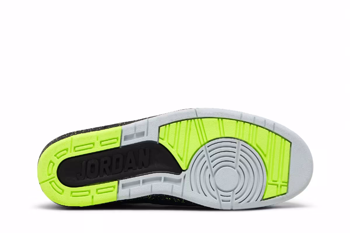 Air Jordan 2 Nightshade, view 5