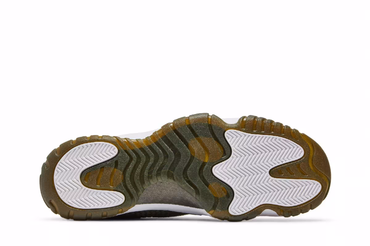 Air Jordan Future Iguana, view 5