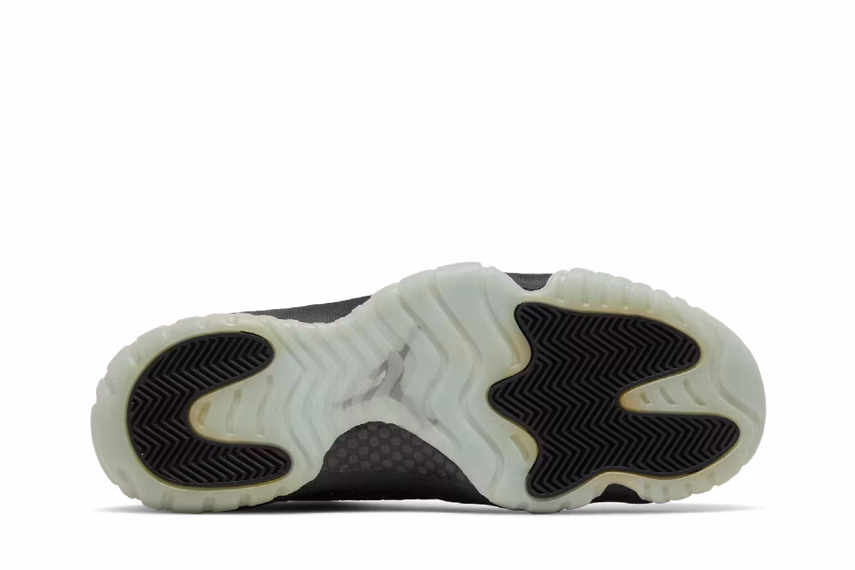 Air Jordan Future Premium Glow, view 5