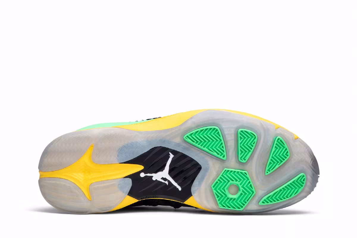 Air Jordan 6 x CP3.III Brazil Pack, view 6