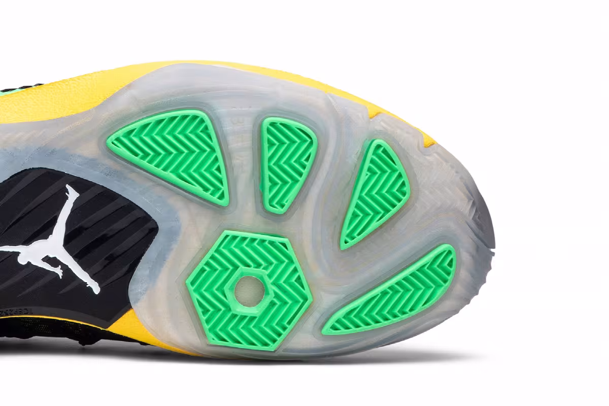 Air Jordan 6 x CP3.III Brazil Pack, view 7