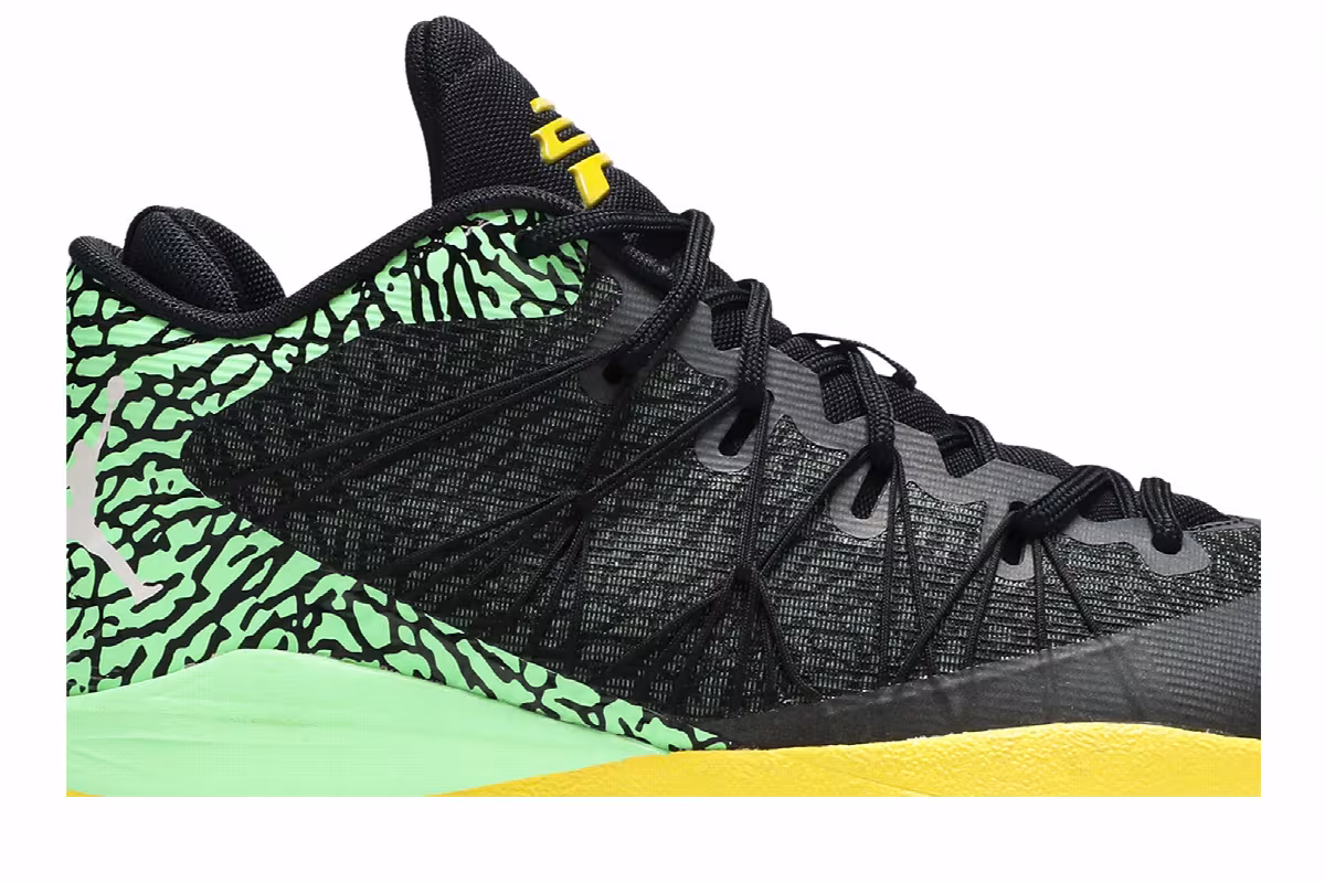 Air Jordan CP3 7 Brazil Pack, view 3