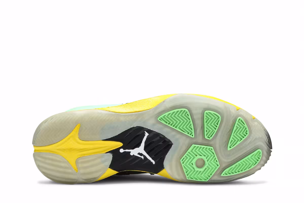 Air Jordan CP3 7 Brazil Pack, view 5