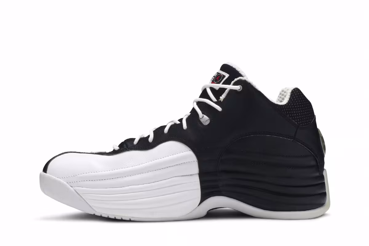 Air Jordan Jumpman Team 1 Black 2014, view 4