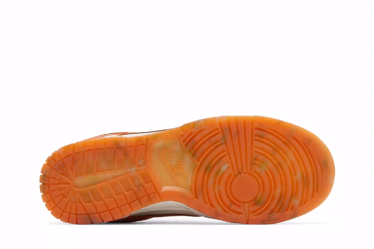 Nike Women's Dunk Low Cracked Orange, view 5