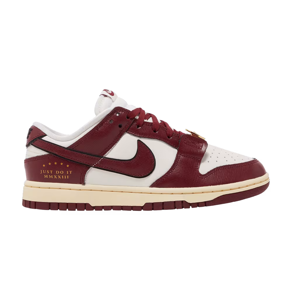 Nike Women's Dunk Low SE Sisterhood - Team Red