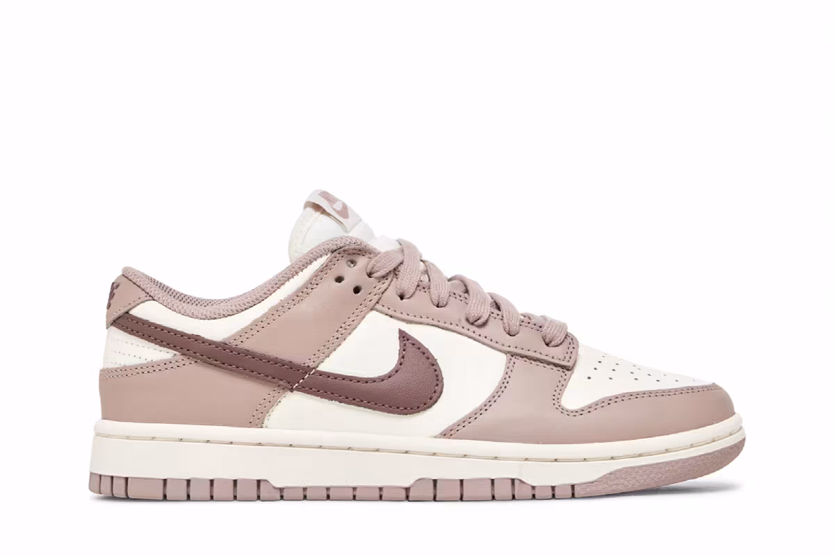 Nike Women's Dunk Low Diffused Taupe, view 2