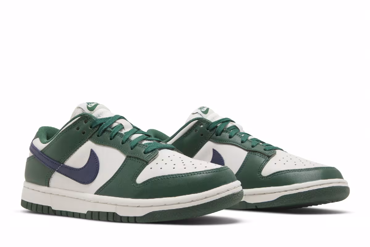 Nike Women's Dunk Low Gorge Green, view 9