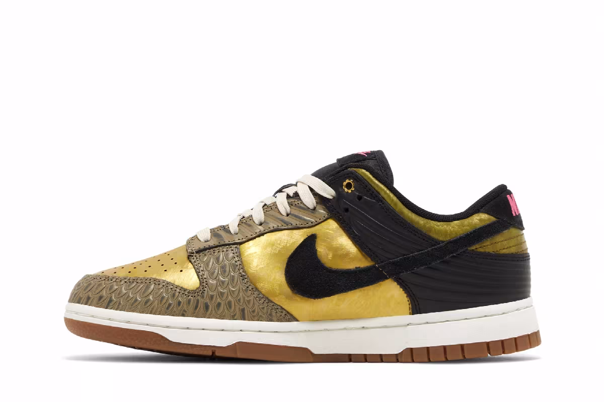 Nike Women's Dunk Low Día De Muertos, view 4