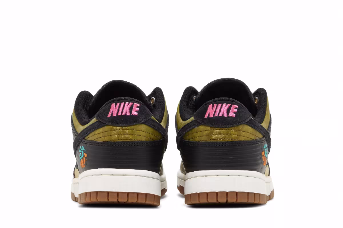 Nike Women's Dunk Low Día De Muertos, view 7