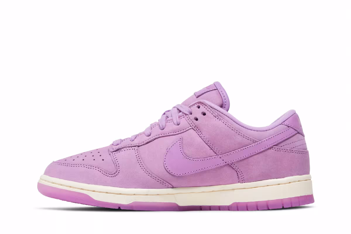 Nike Women's Dunk Low Premium Rush Fuchsia, view 4