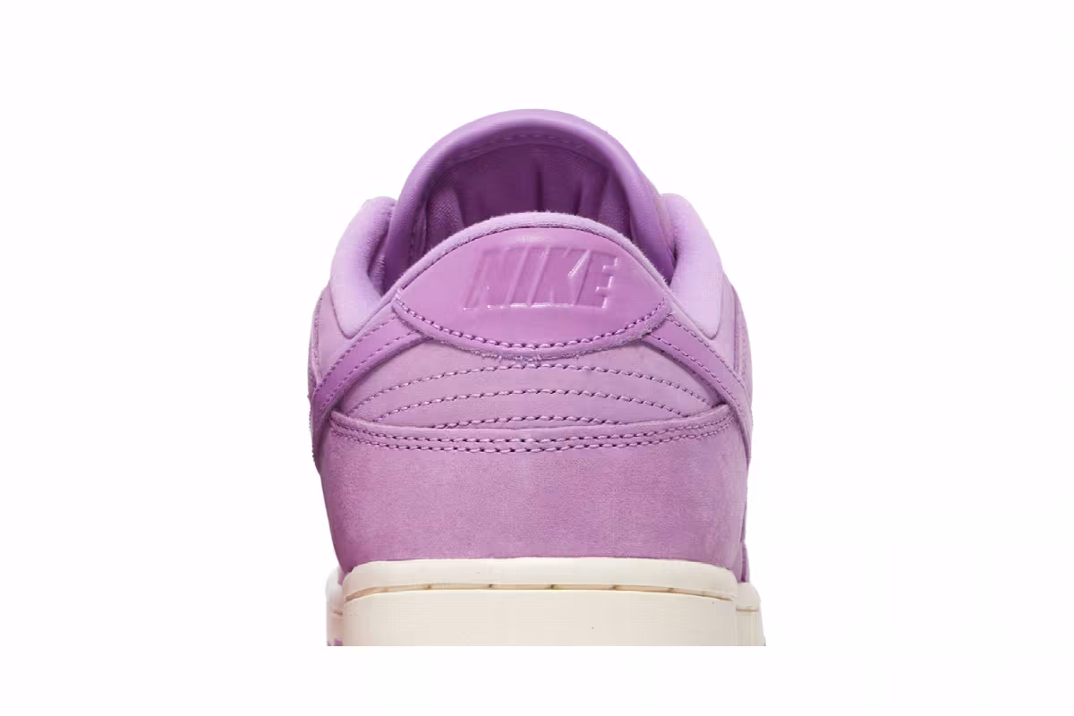 Nike Women's Dunk Low Premium Rush Fuchsia, view 8