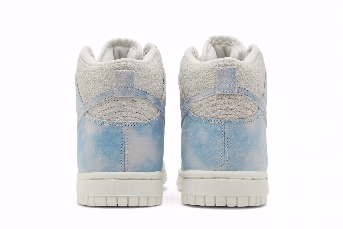 Nike Women's Dunk High SE Clouds, view 7