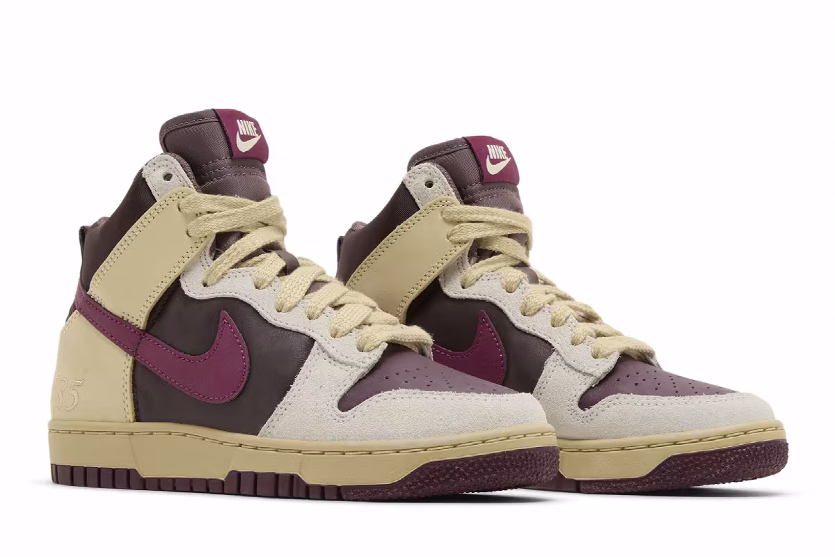 Nike Women's Dunk High 1985 Valentine's Day, view 9