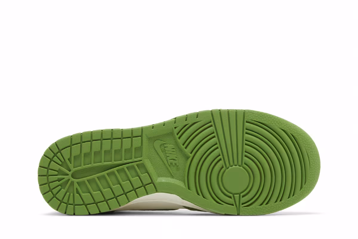 Nike Women's Dunk High Chlorophyll, view 5