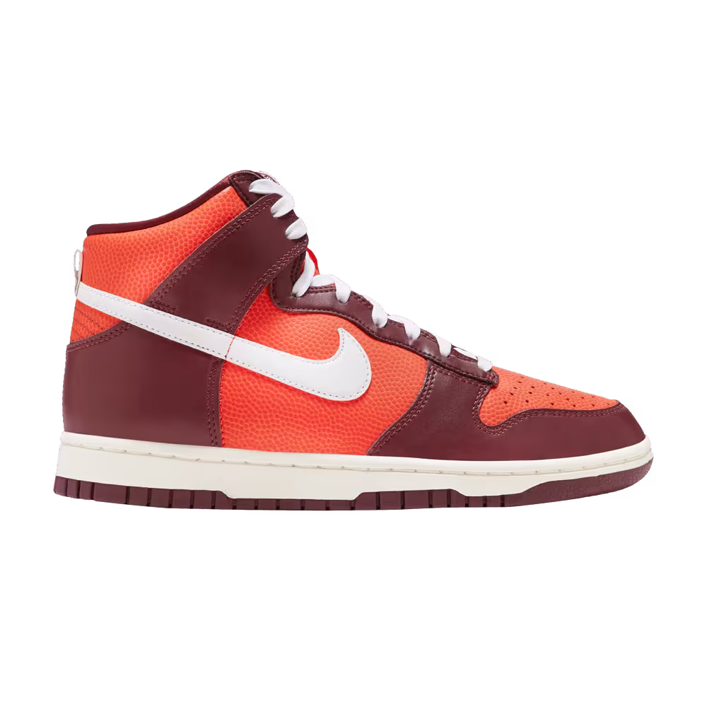 Nike Women's Dunk High Be True To Her School