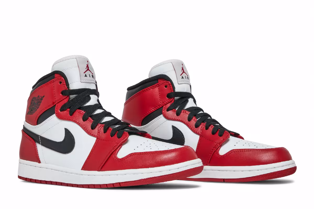 Air Jordan 1 High Chicago 2013, view 9