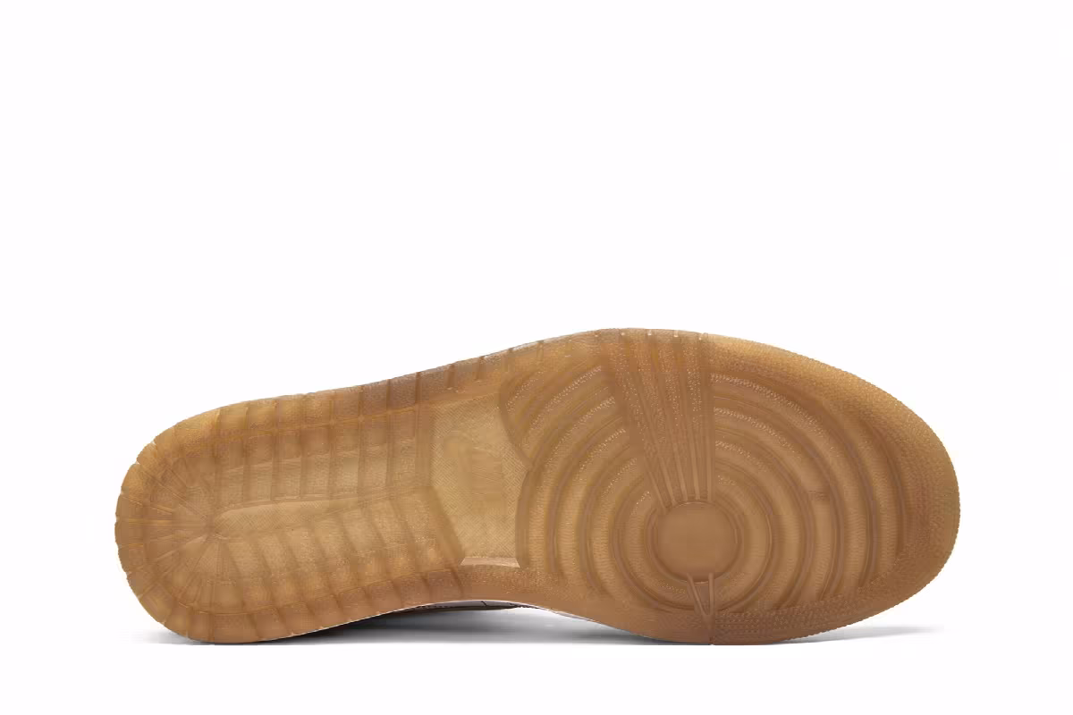 Air Jordan 1 High OG Ignite Shanghai, view 5