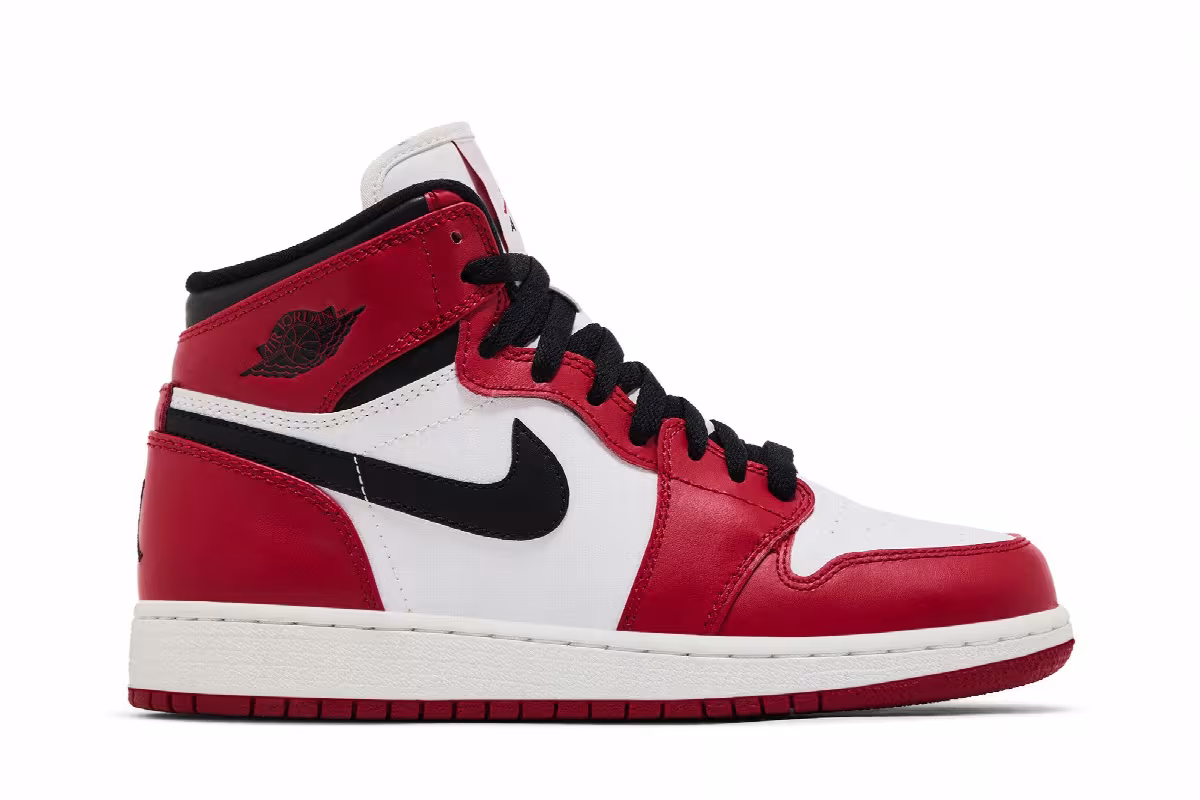 Air Jordan 1 OG GS Chicago 2013, view 2