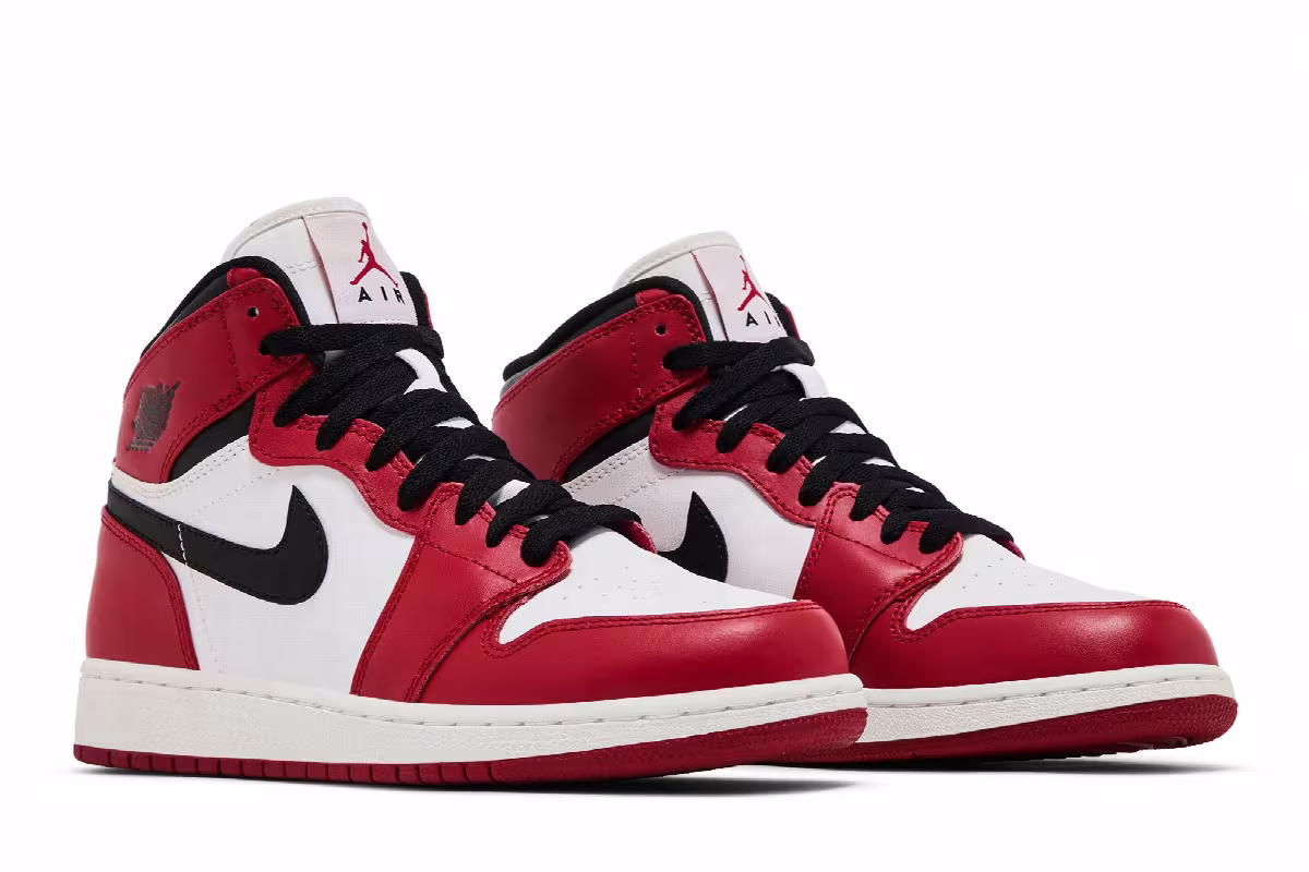 Air Jordan 1 OG GS Chicago 2013, view 9