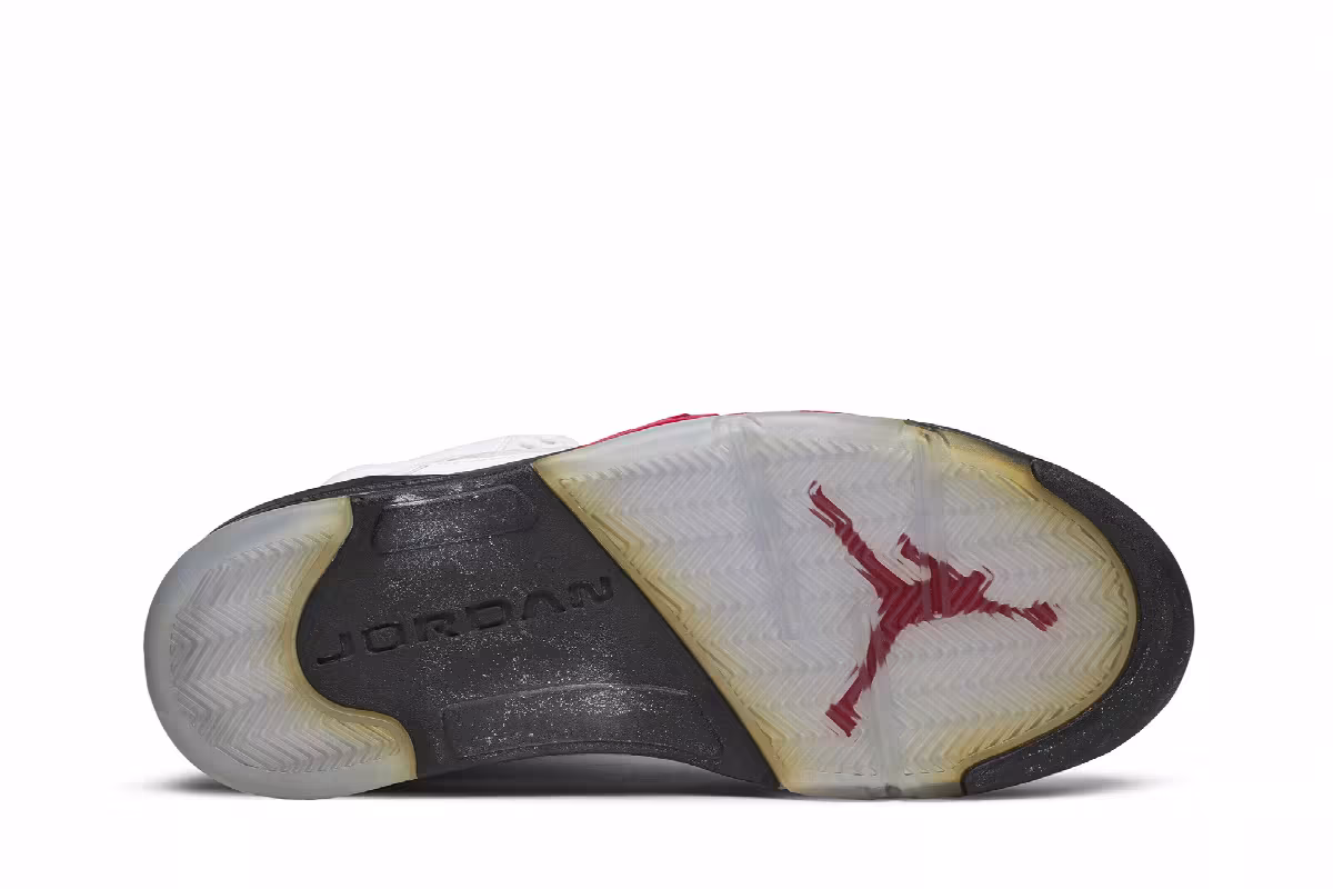 Air Jordan 5 White Fire Red 2013, view 5