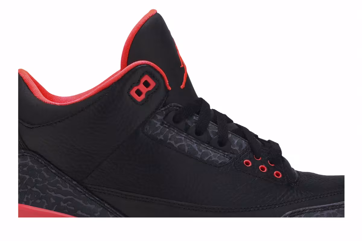 Air Jordan 3 Crimson, view 3