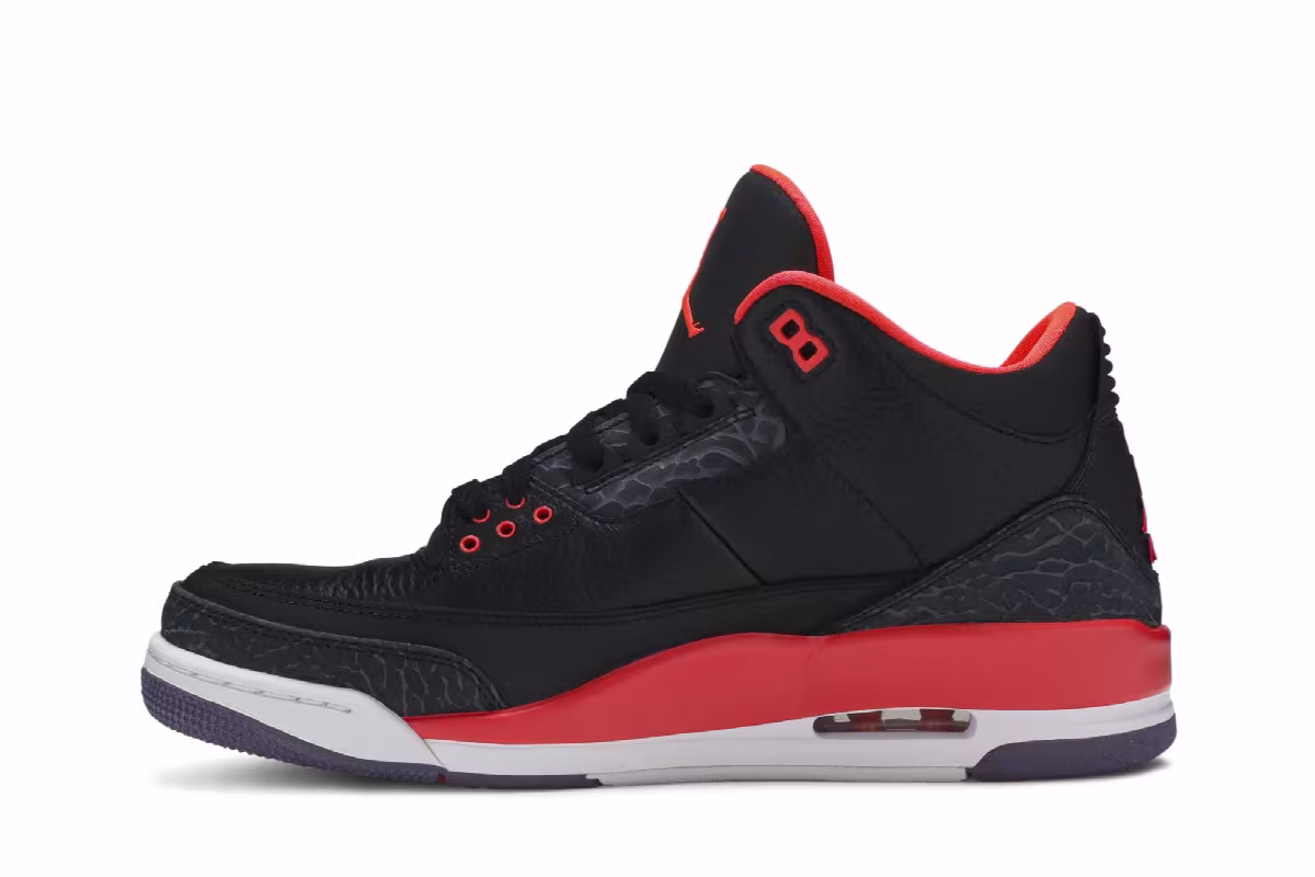 Air Jordan 3 Crimson, view 4