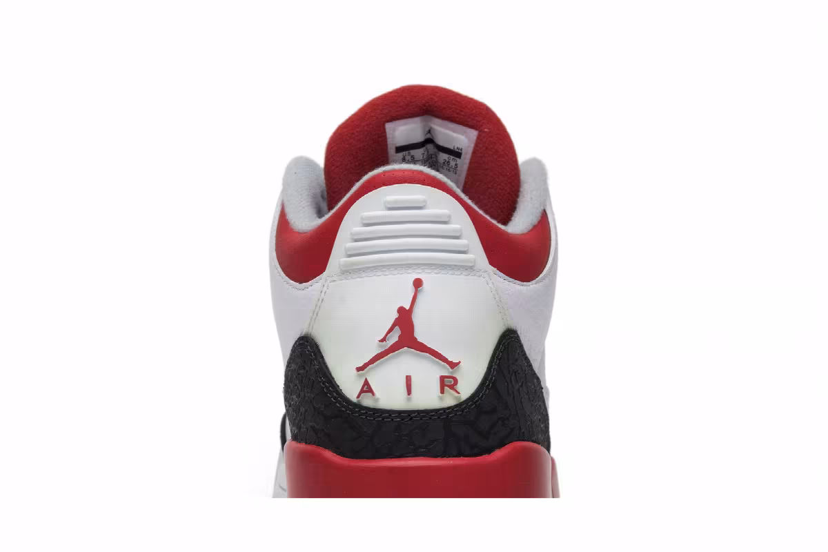 Air Jordan 3 Fire Red 2013, view 8