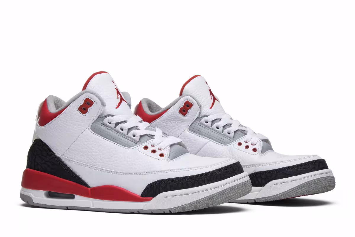 Air Jordan 3 Fire Red 2013, view 9