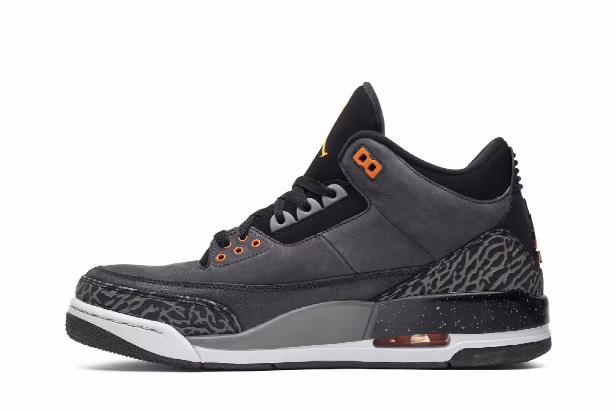 Air Jordan 3 Fear Pack, view 4
