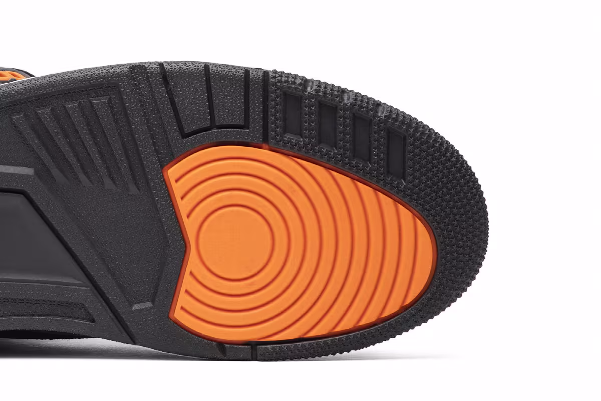 Air Jordan 3 Fear Pack, view 6